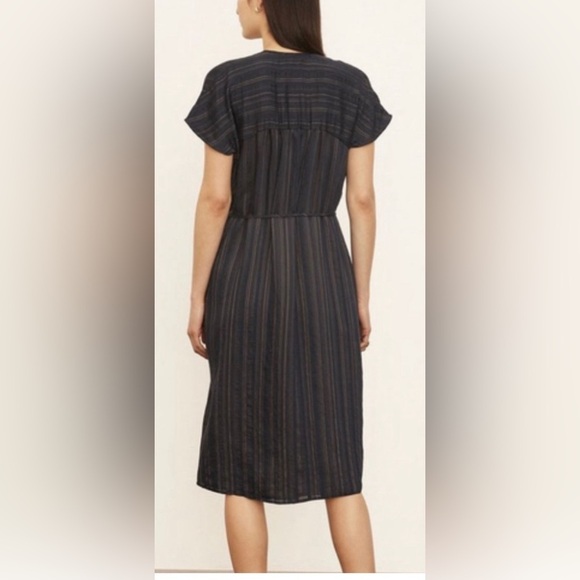 Vince Navy Blue and White Short Sleeve Drapey Stripe Shirred Dress - Size Medium - Picture 3 of 9